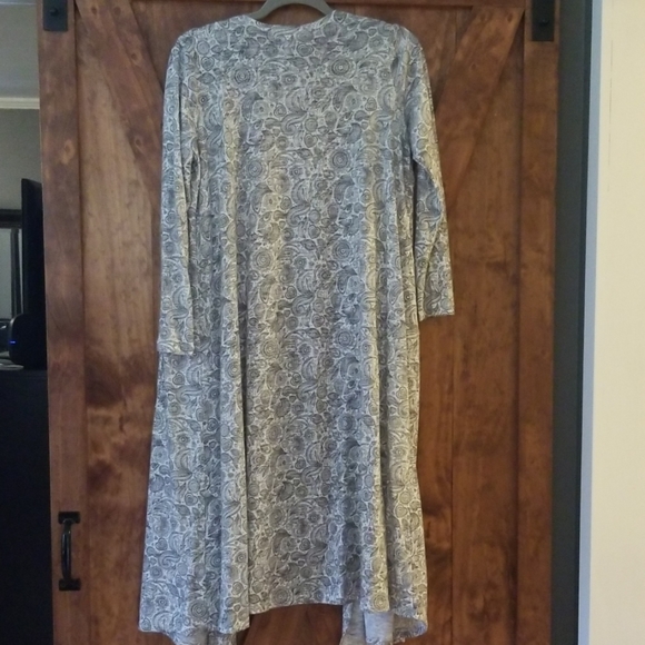 Lularoe medium Sarah - Picture 4 of 5